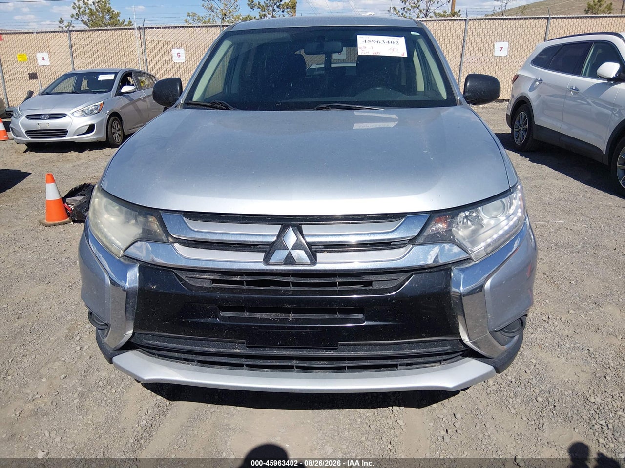 2017 MITSUBISHI OUTLANDER ES · 6/11