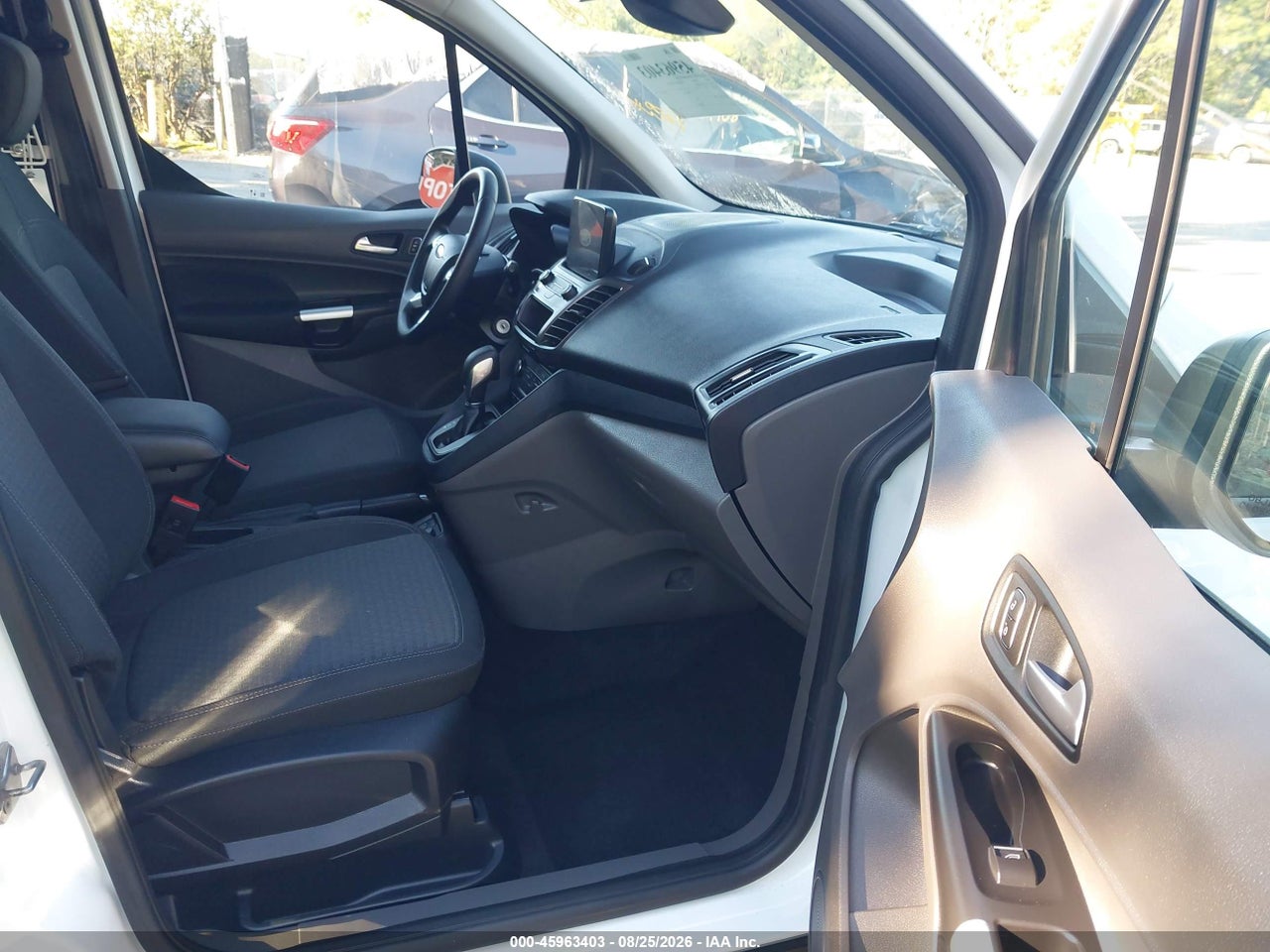 2023 FORD TRANSIT CONNECT XLT · 5/11