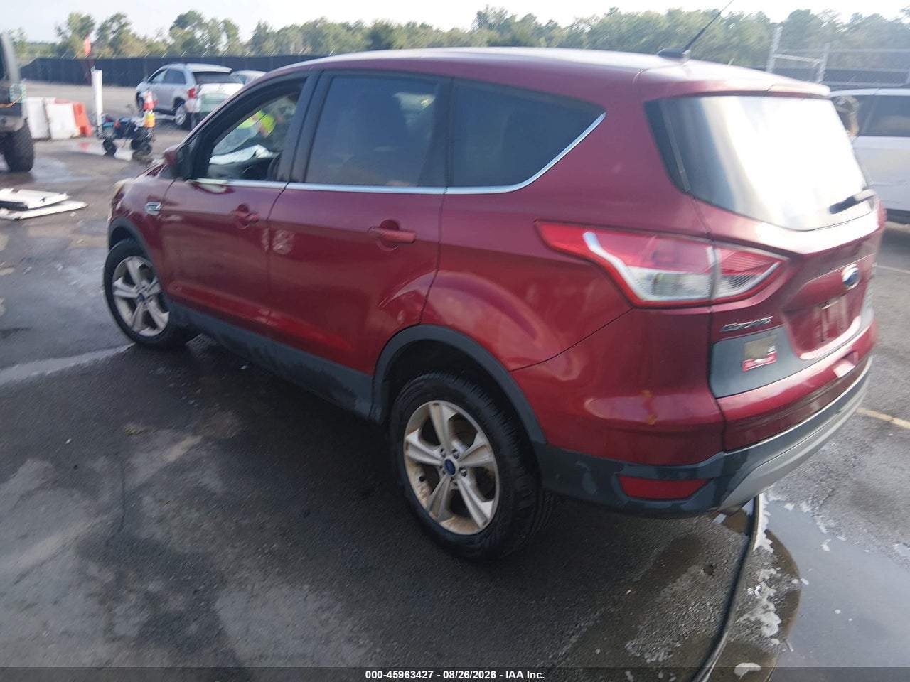 2016 FORD ESCAPE SE · 3/11