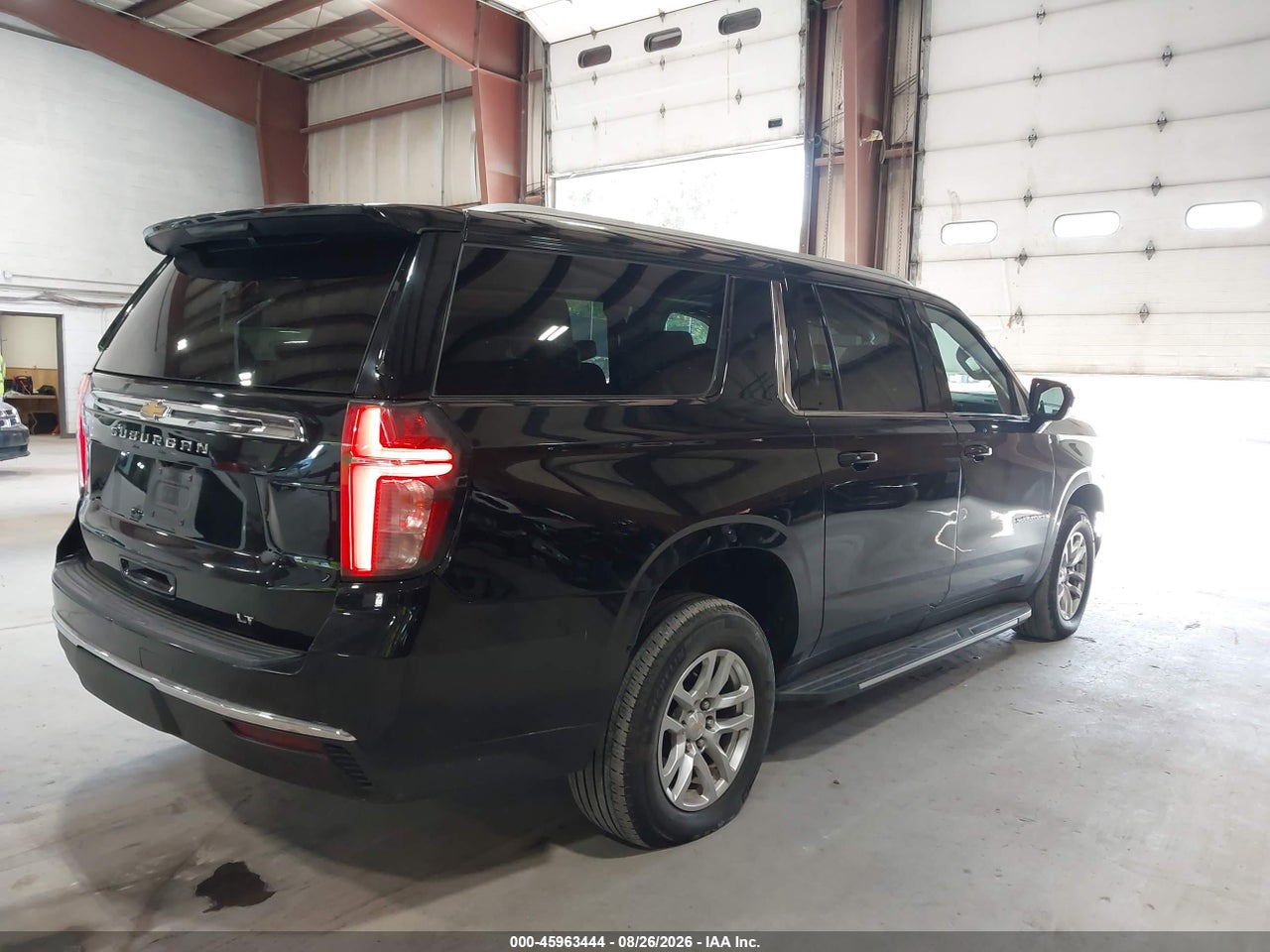 2023 CHEVROLET SUBURBAN 4WD LT · 4/11