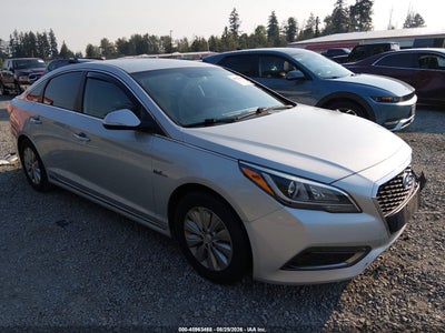 KMHE24L34HA****** · 2017 HYUNDAI SONATA HYBRID SE