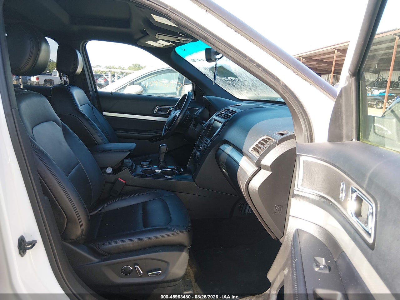 2016 FORD EXPLORER XLT · 5/11
