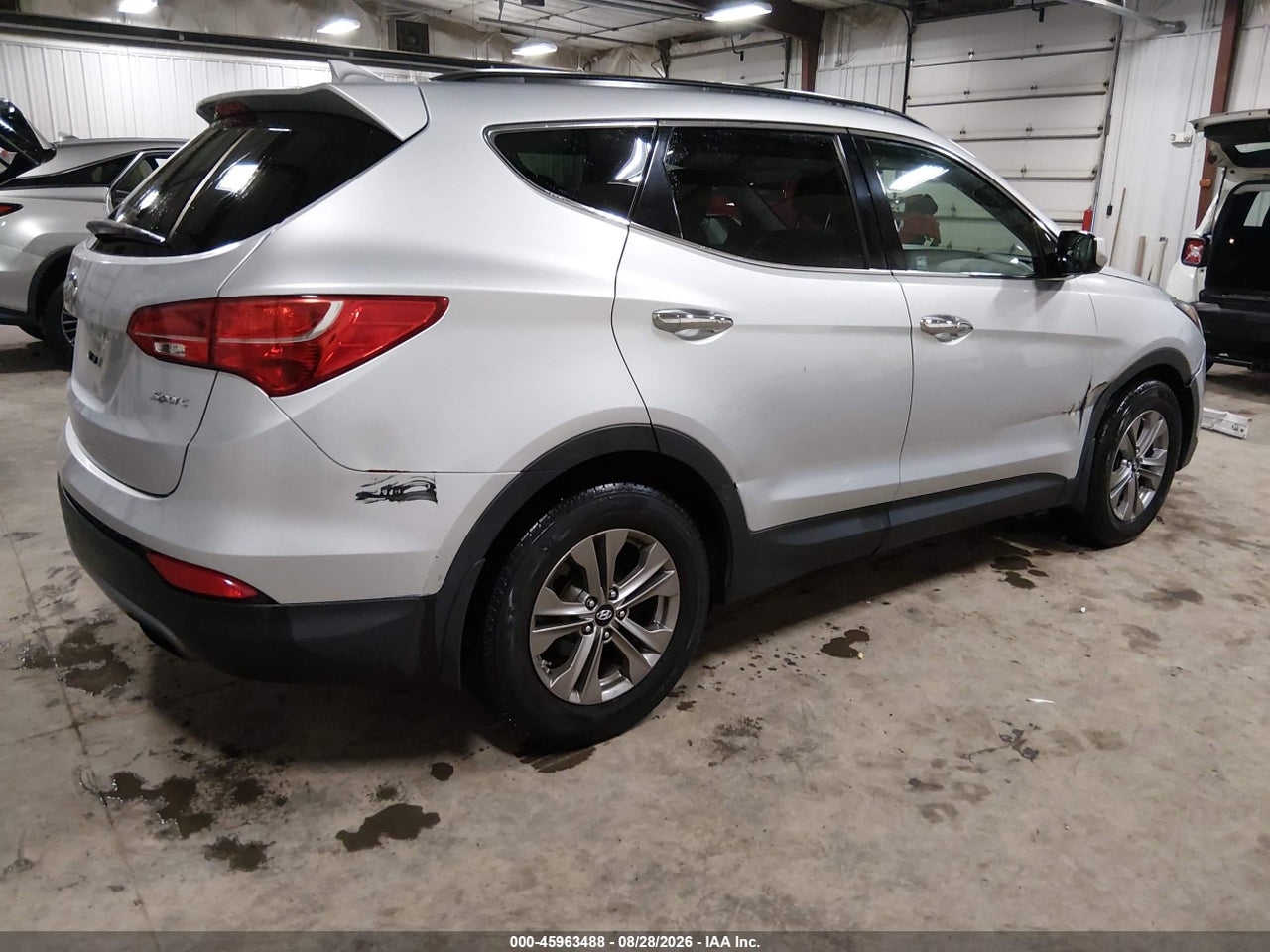 2016 HYUNDAI SANTA FE SPORT 2.4L · 4/11