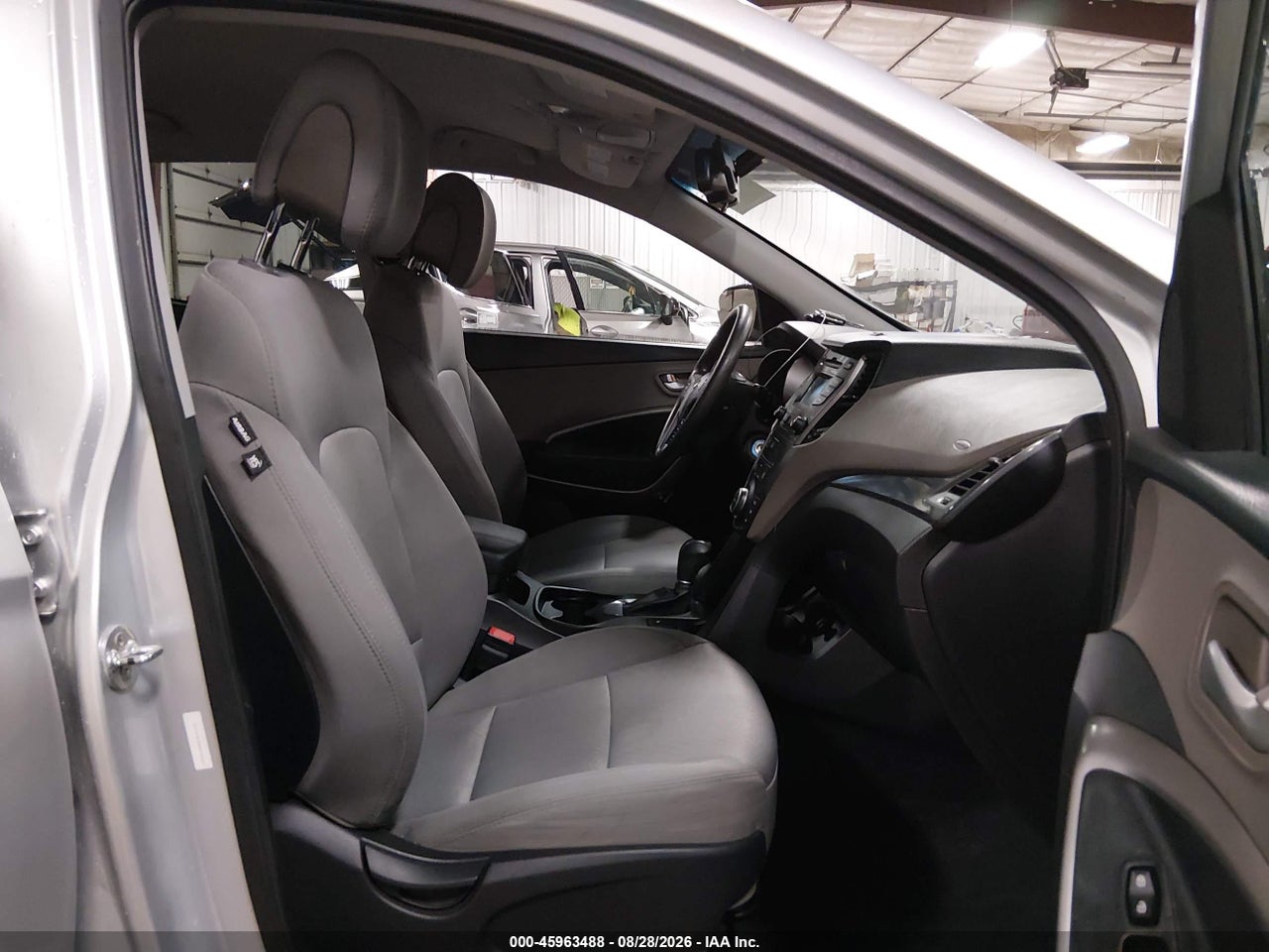 2016 HYUNDAI SANTA FE SPORT 2.4L · 5/11
