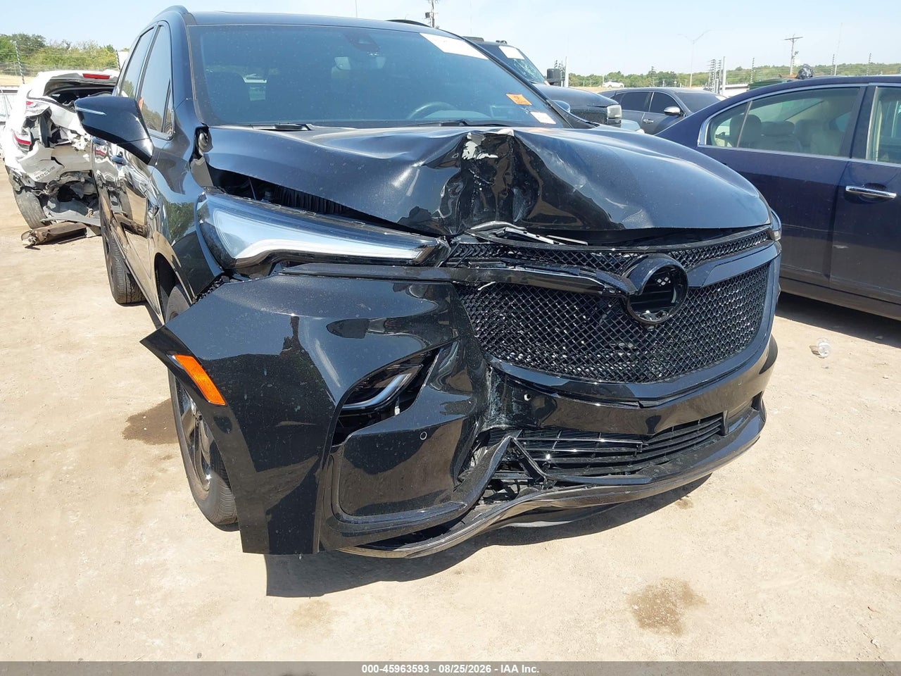 2024 BUICK ENCLAVE ESSENCE FWD · 6/11