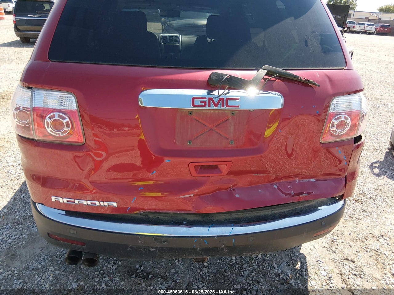 2012 GMC ACADIA SLE · 6/11