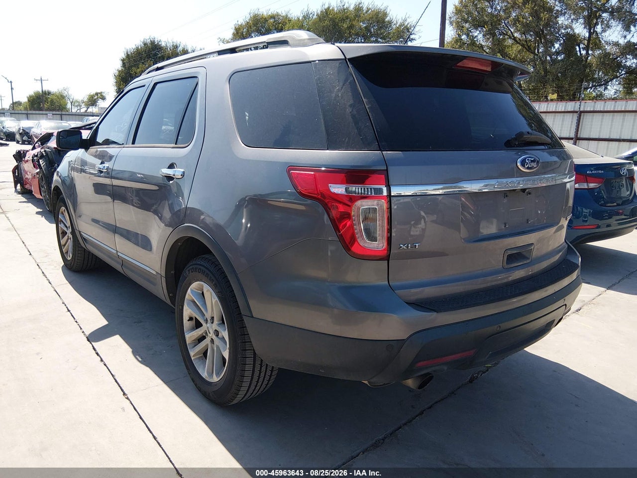 2013 FORD EXPLORER XLT · 3/11