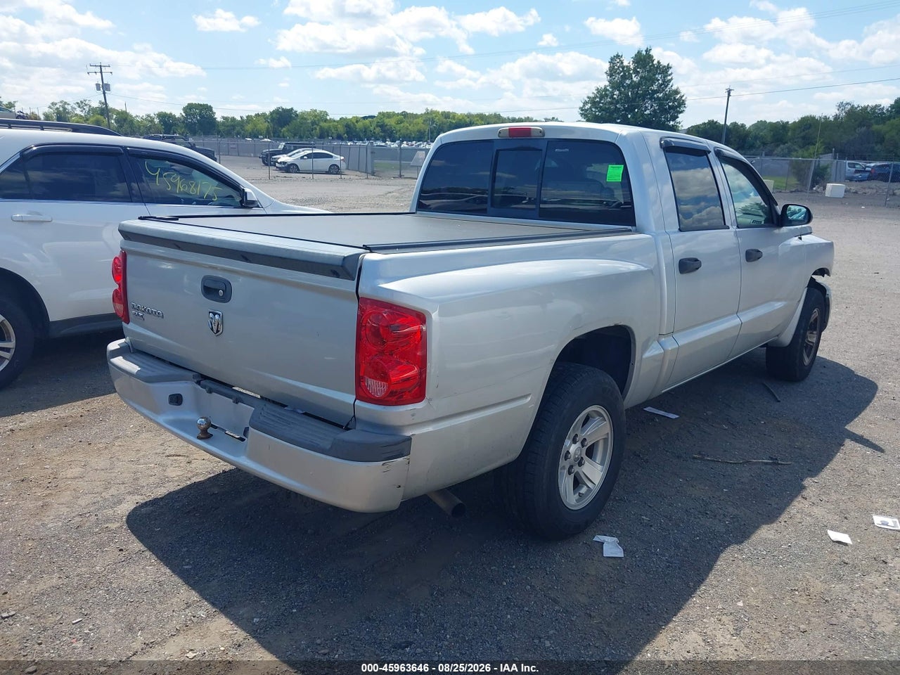 2008 DODGE DAKOTA SLT · 4/10