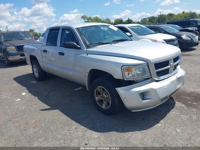 1D7HE48K68S****** · 2008 DODGE DAKOTA SLT
