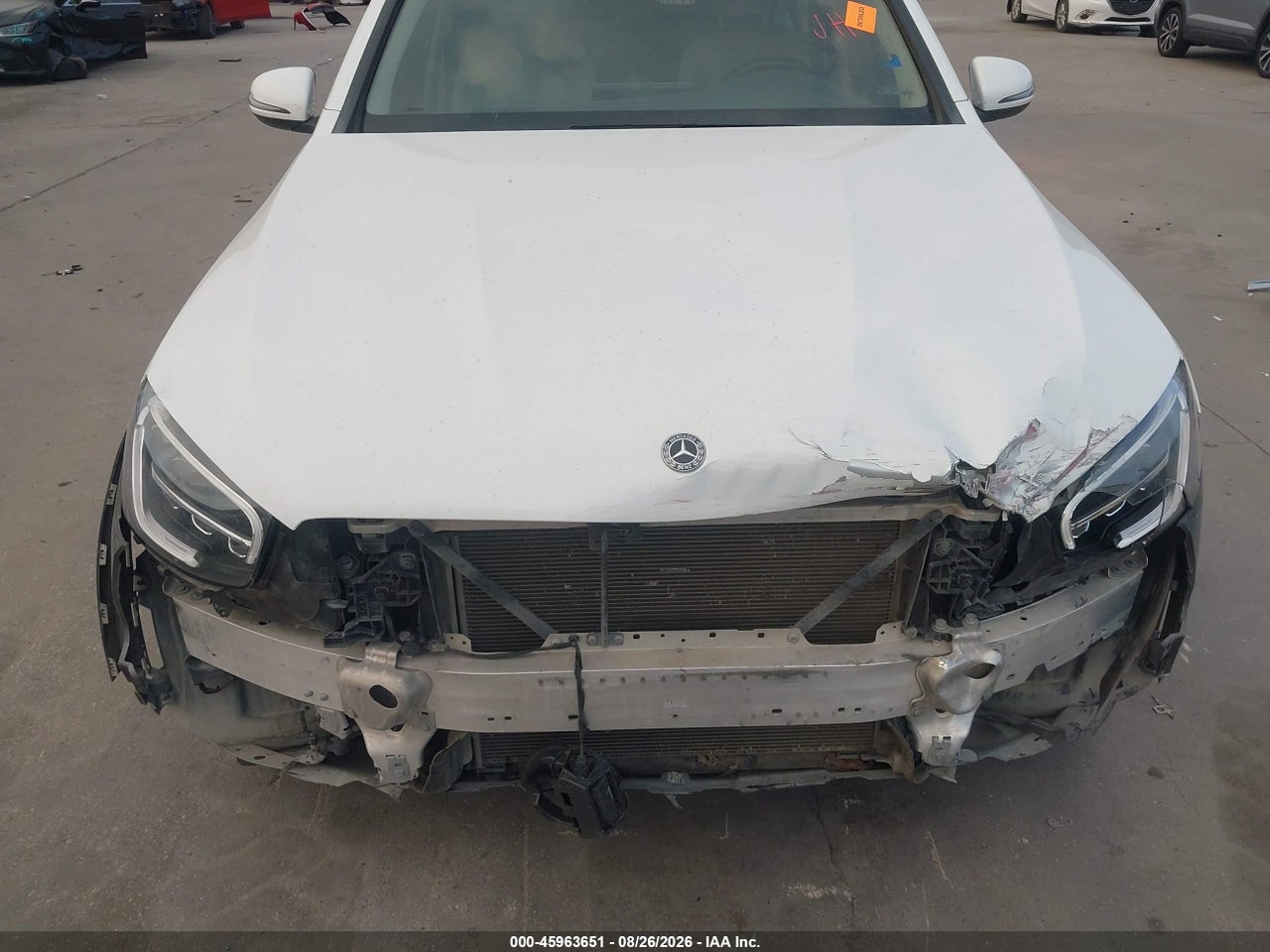 2020 MERCEDES-BENZ GLC 300 · 6/11