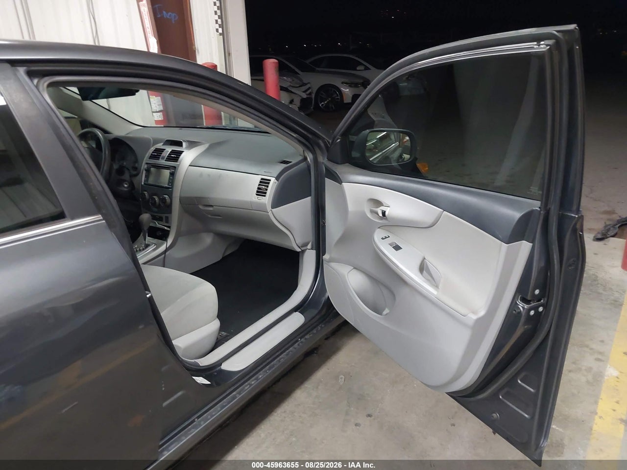 2013 TOYOTA COROLLA LE · 5/11