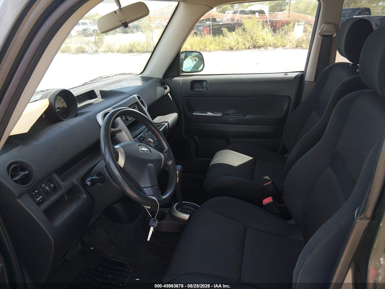 2005 SCION XB   · 5/11