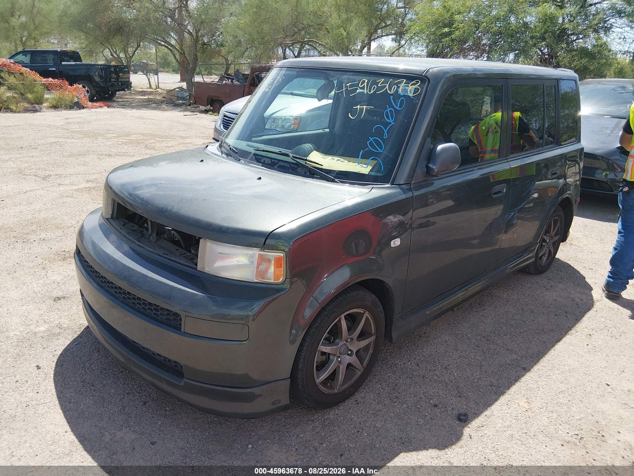 2005 SCION XB   · 2/11
