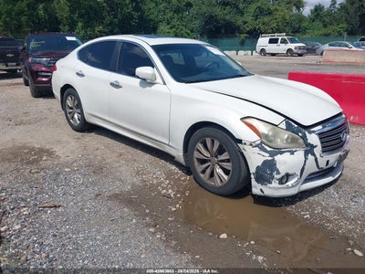 JN1BY1AR2BM****** · 2011 INFINITI M37X