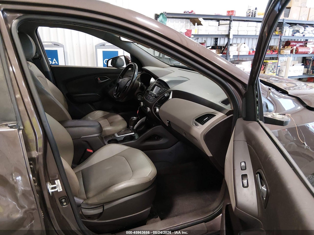 2015 HYUNDAI TUCSON SE · 5/11
