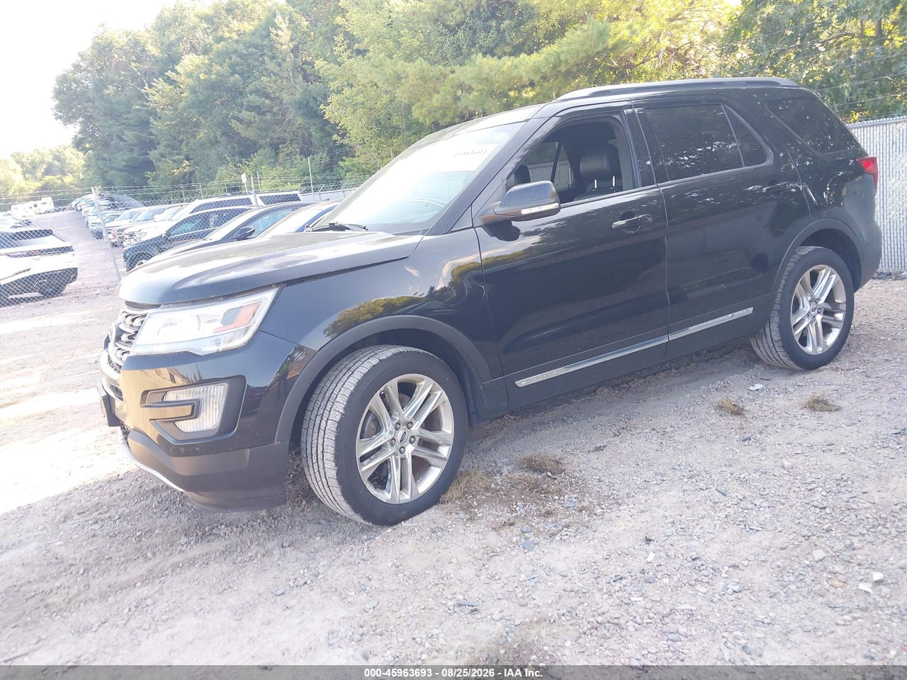 2017 FORD EXPLORER XLT · 2/11