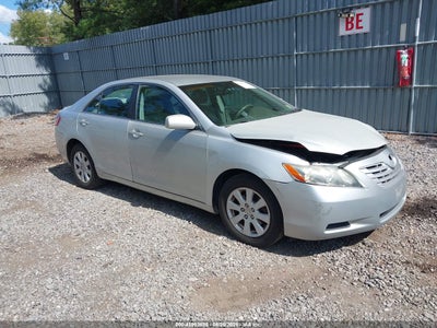 4T1BE46K67U****** · 2007 TOYOTA CAMRY LE