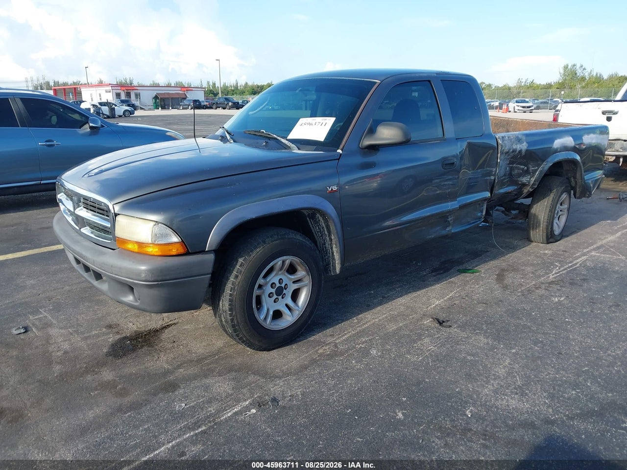 2003 DODGE DAKOTA · 2/11