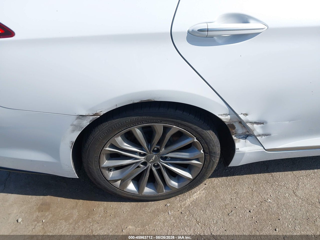 2015 HYUNDAI GENESIS 3.8 · 6/11