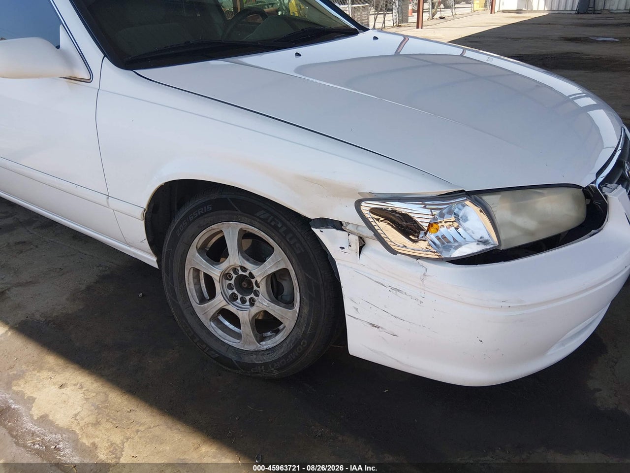 2000 TOYOTA CAMRY LE · 6/10