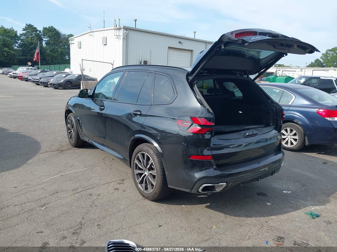 2025 BMW X5 XDRIVE40I · 3/11