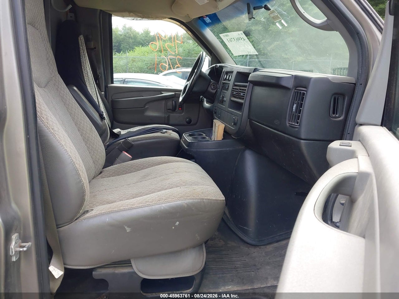 2008 GMC SAVANA WORK VAN · 5/11