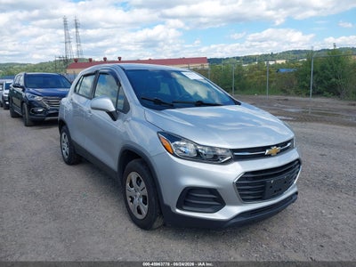 3GNCJKSB8HL****** · 2017 CHEVROLET TRAX LS