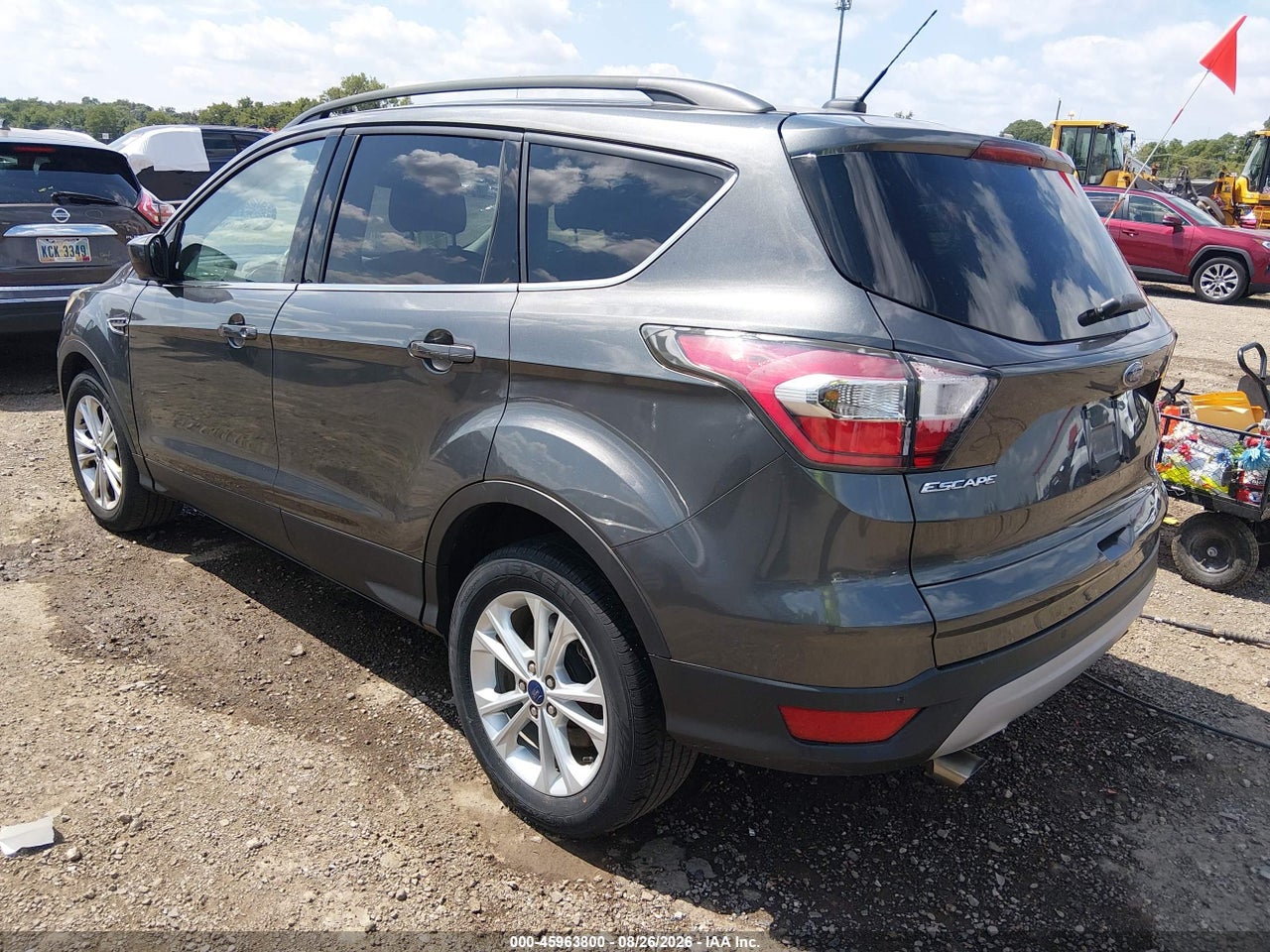 2017 FORD ESCAPE SE · 3/11
