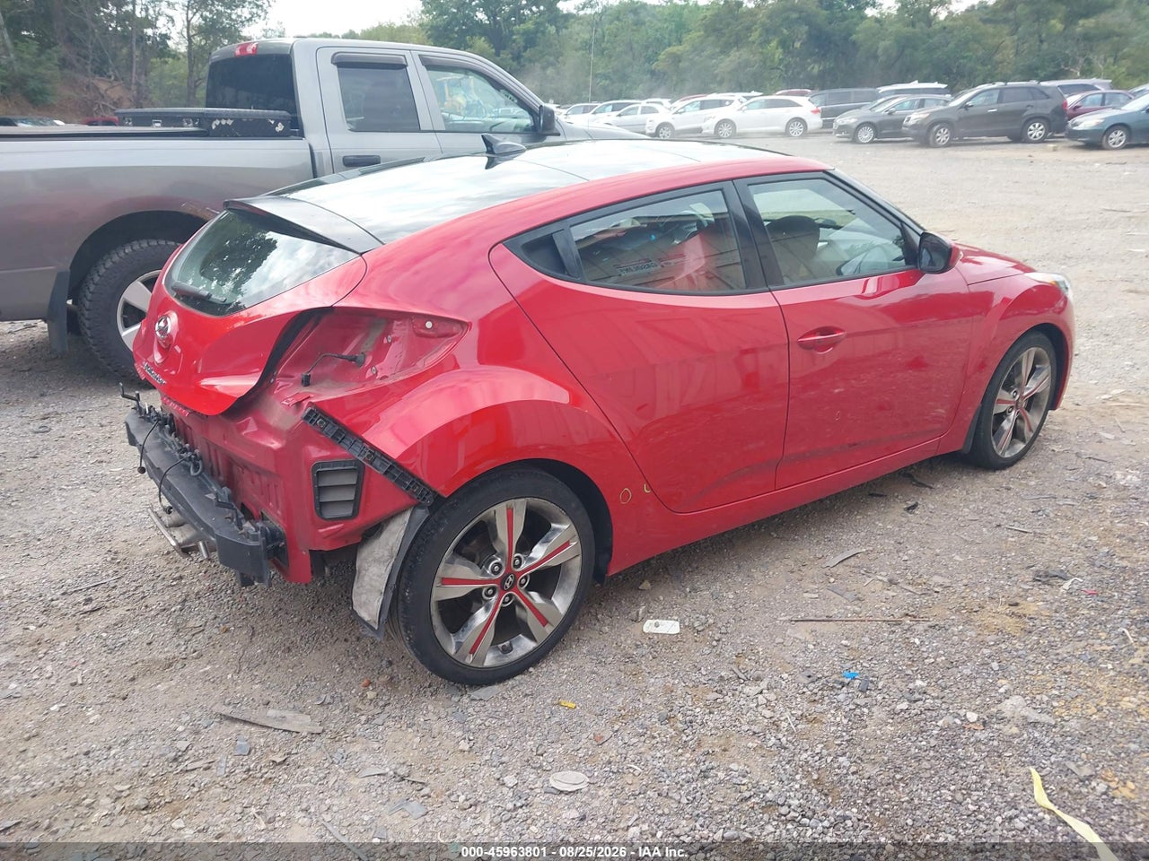 2017 HYUNDAI VELOSTER VALUE EDITION · 4/11