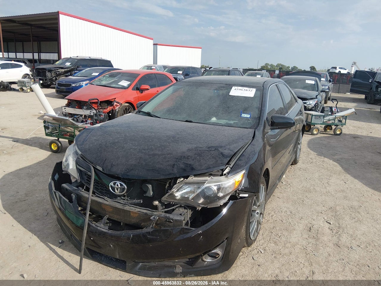 2012 TOYOTA CAMRY SE V6 · 2/11