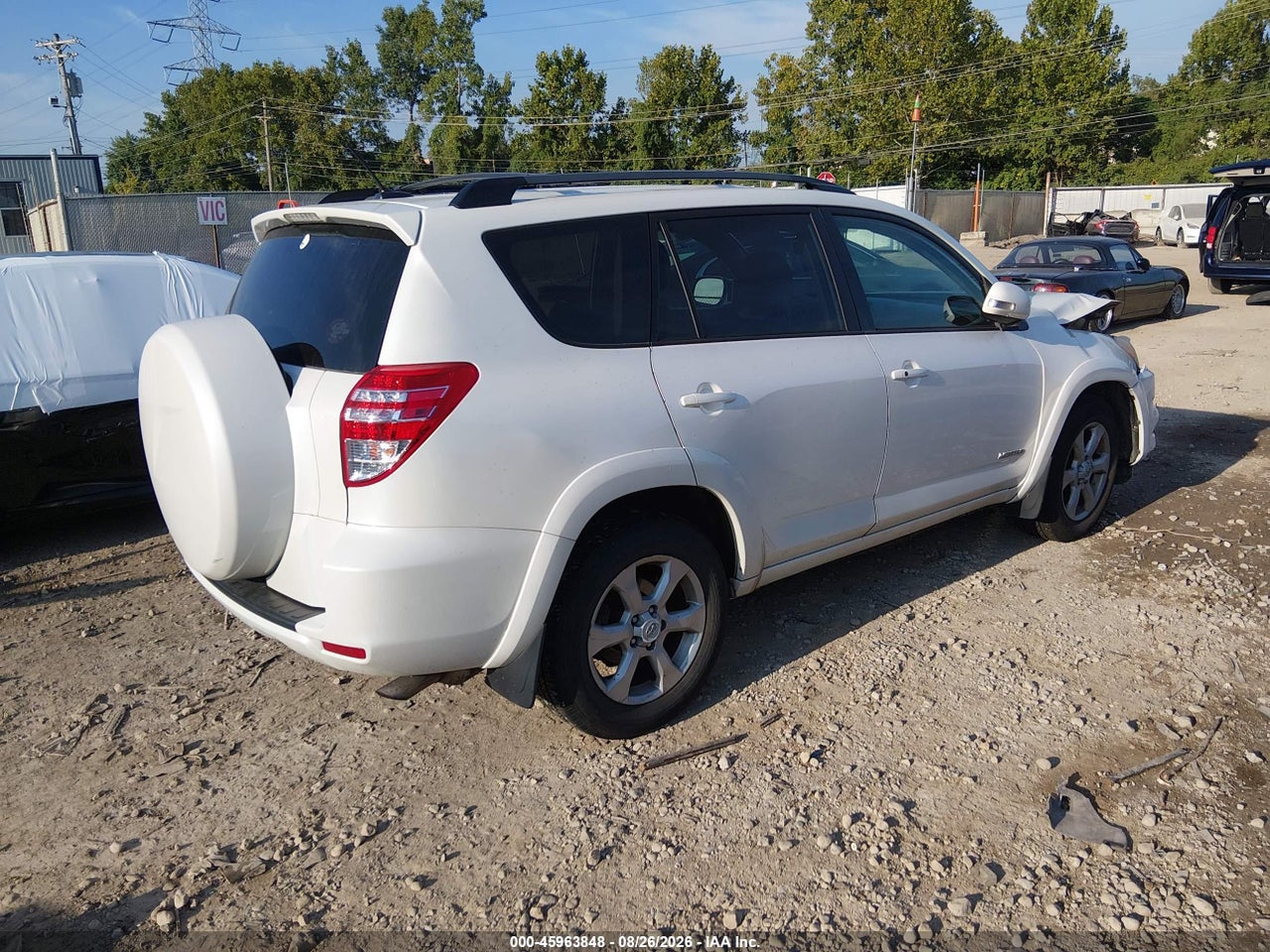 2011 TOYOTA RAV4 LIMITED V6 · 4/11