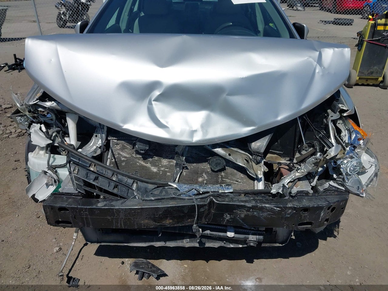 2014 TOYOTA CAMRY LE · 6/11