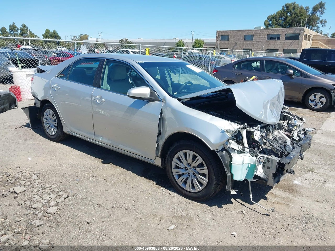 4T4BF1FK3ER****** · 2014 TOYOTA CAMRY LE