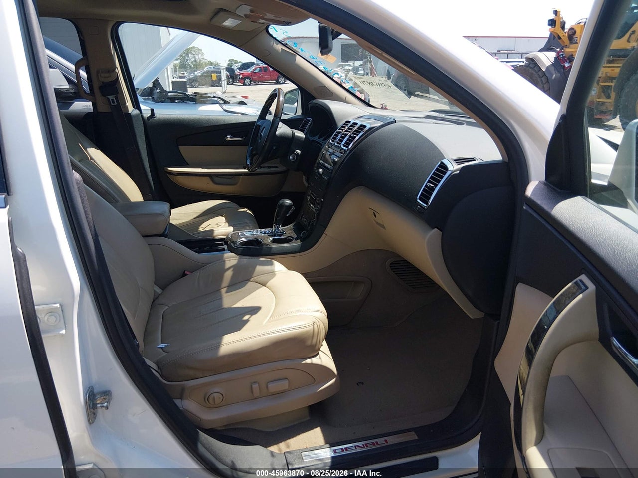 2011 GMC ACADIA DENALI · 5/10