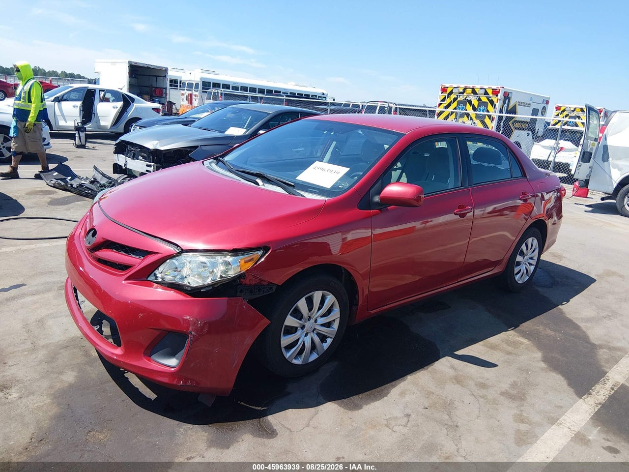 2012 TOYOTA COROLLA LE · 2/11