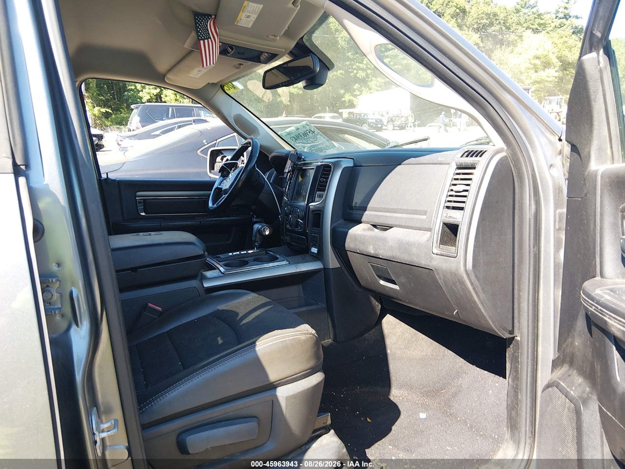 2013 RAM 1500 SPORT · 5/11