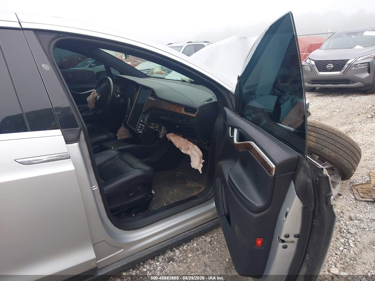 2018 TESLA MODEL X 100D/75D/P100D · 5/10