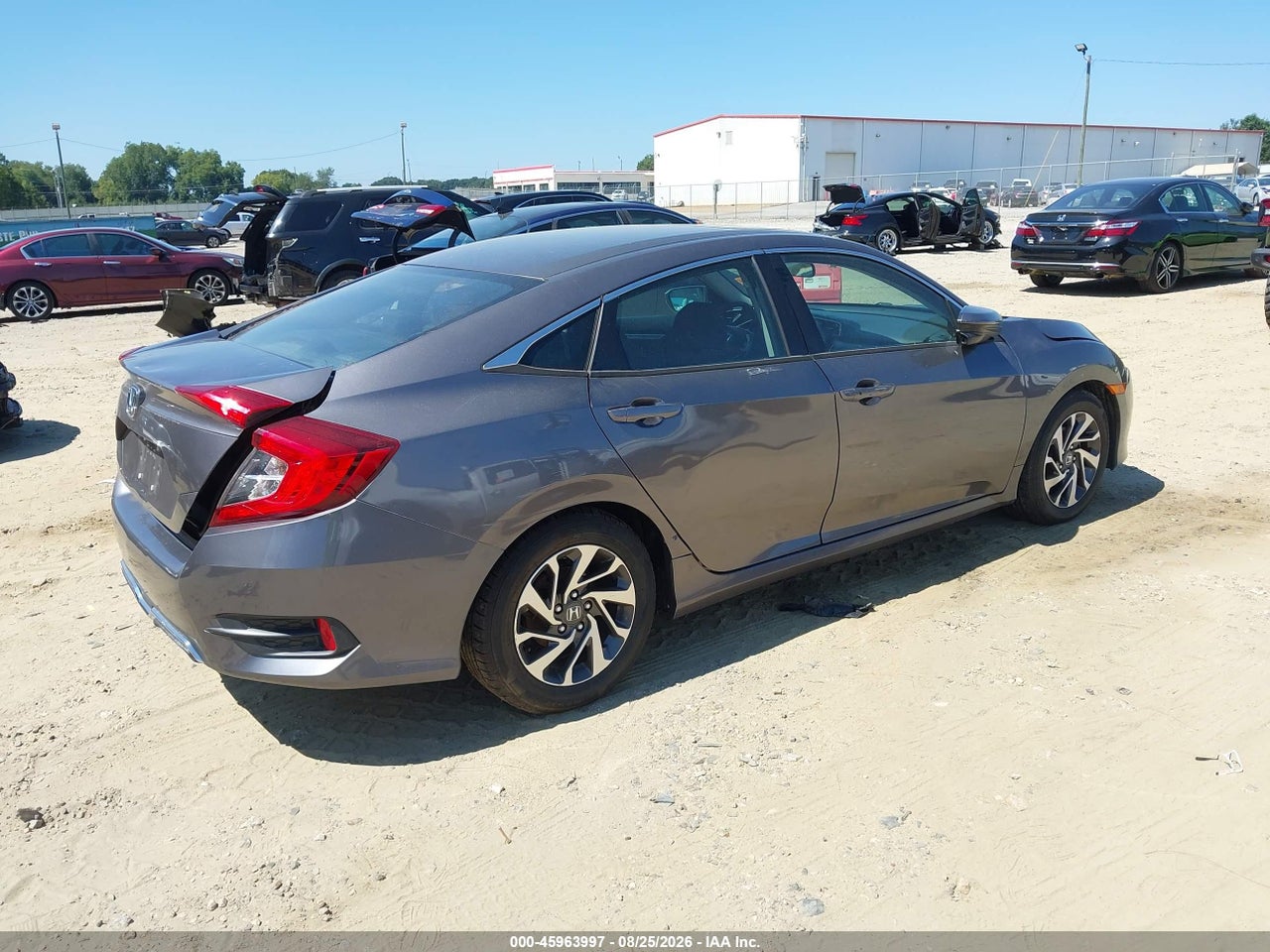 2016 HONDA CIVIC EX · 4/11
