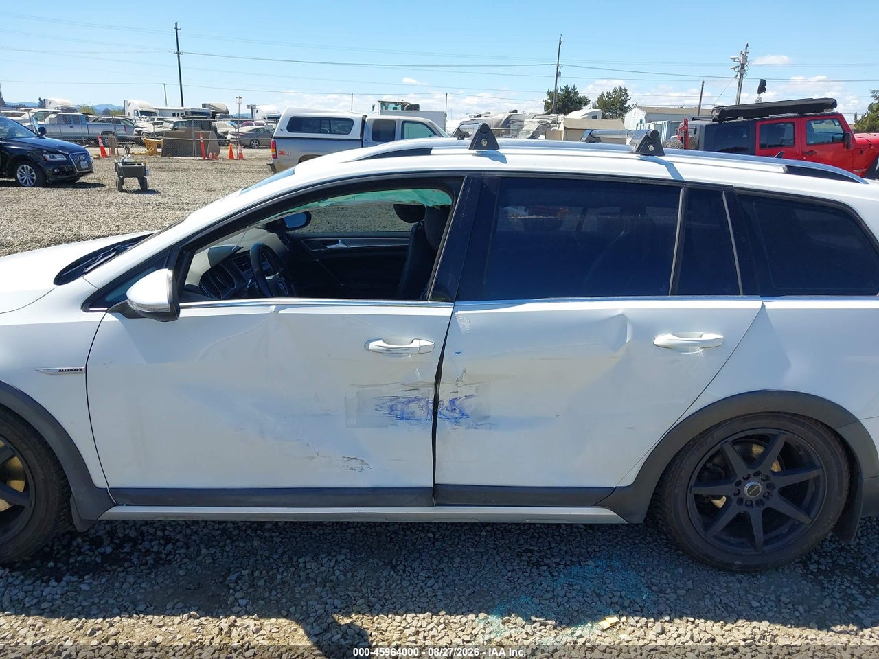 2017 VOLKSWAGEN GOLF ALLTRACK TSI S/TSI SE · 6/11