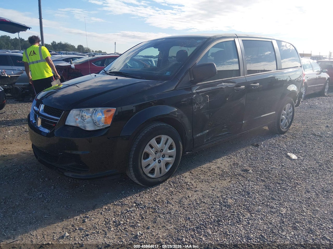 2019 DODGE GRAND CARAVAN SE · 2/11