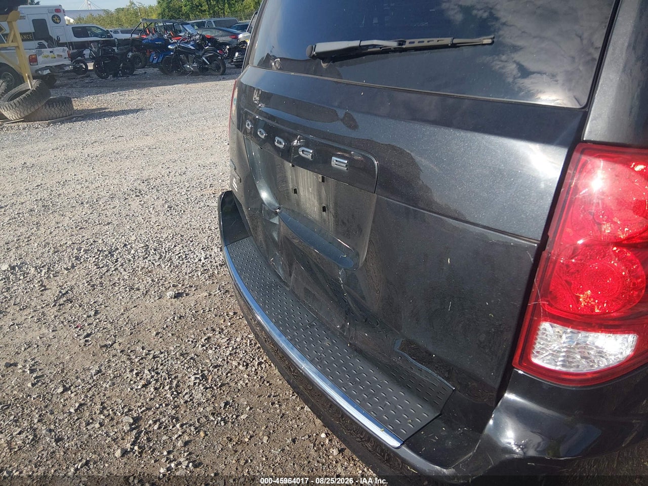 2019 DODGE GRAND CARAVAN SE · 6/11