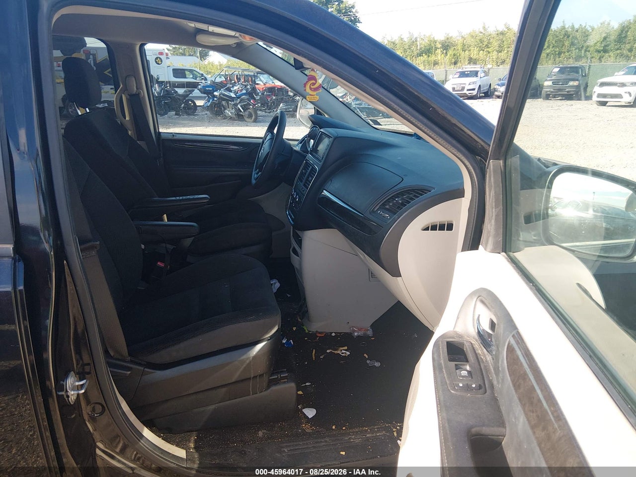 2019 DODGE GRAND CARAVAN SE · 5/11