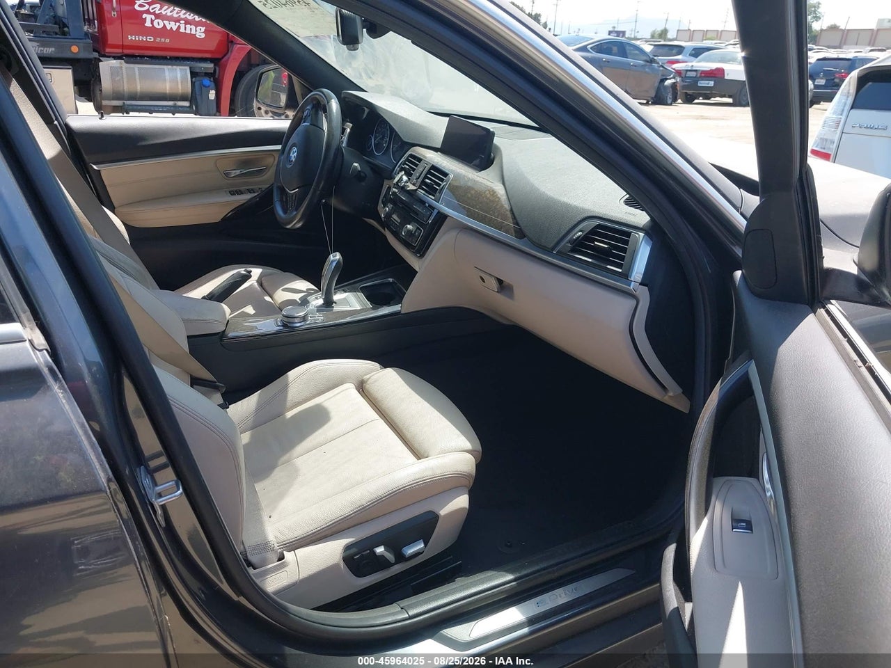 2017 BMW 330E IPERFORMANCE · 5/11