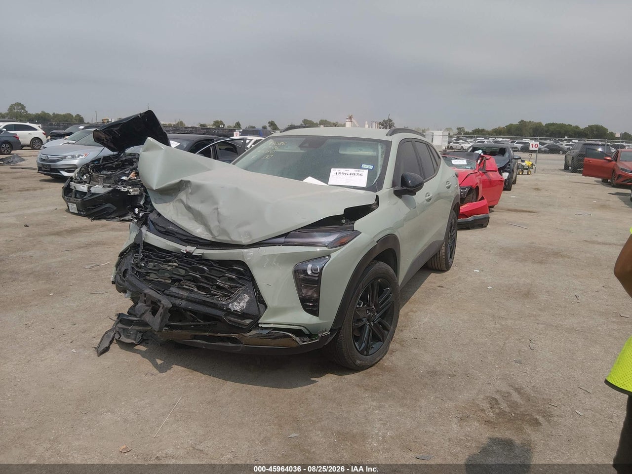 2025 CHEVROLET TRAX FWD ACTIV · 2/10