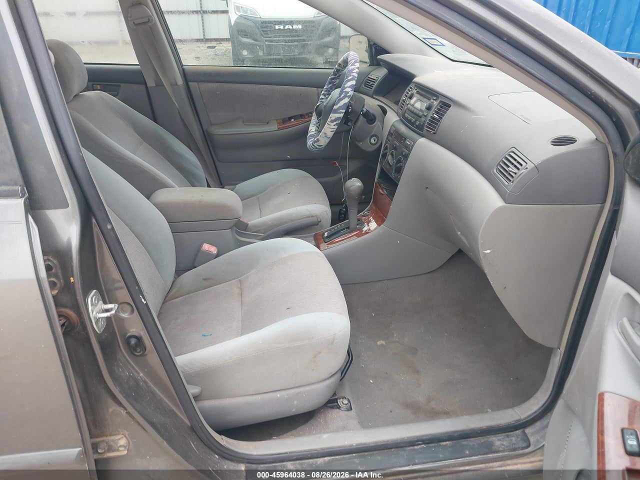 2008 TOYOTA COROLLA LE · 5/11