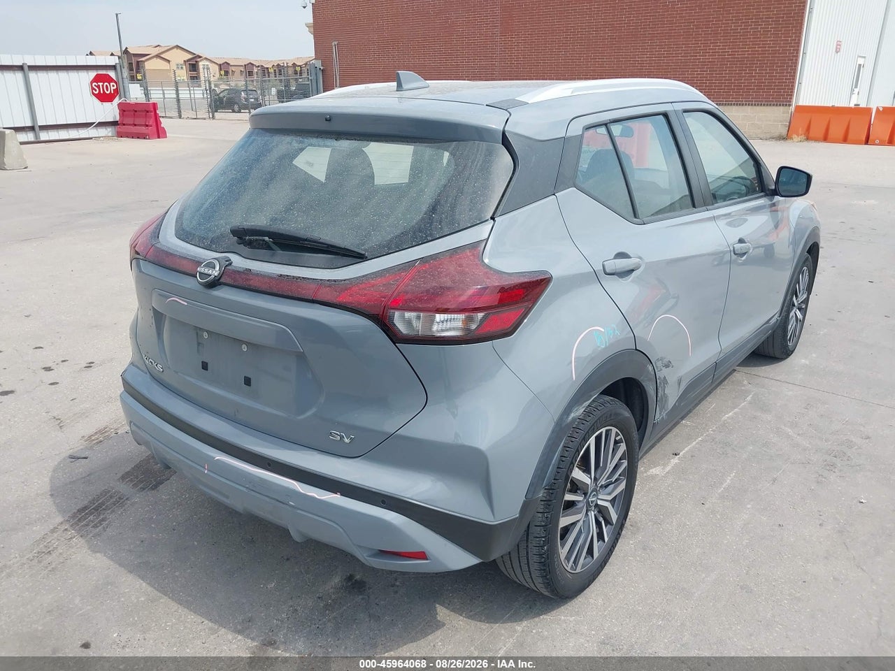 2022 NISSAN KICKS SV XTRONIC CVT · 4/11