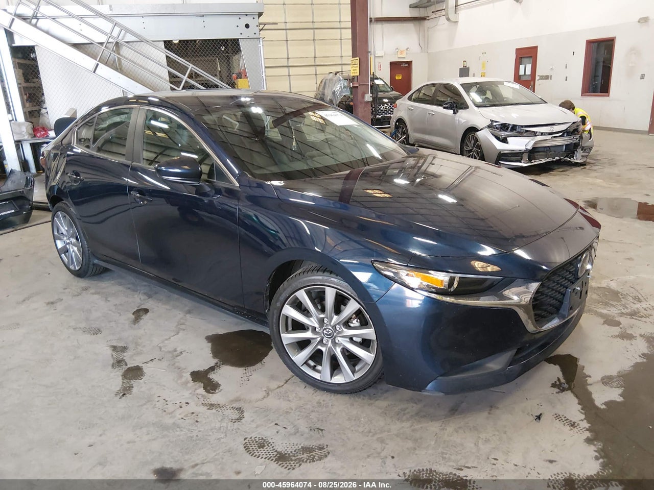 3MZBPABM0PM****** · 2023 MAZDA MAZDA3 2.5 S SELECT
