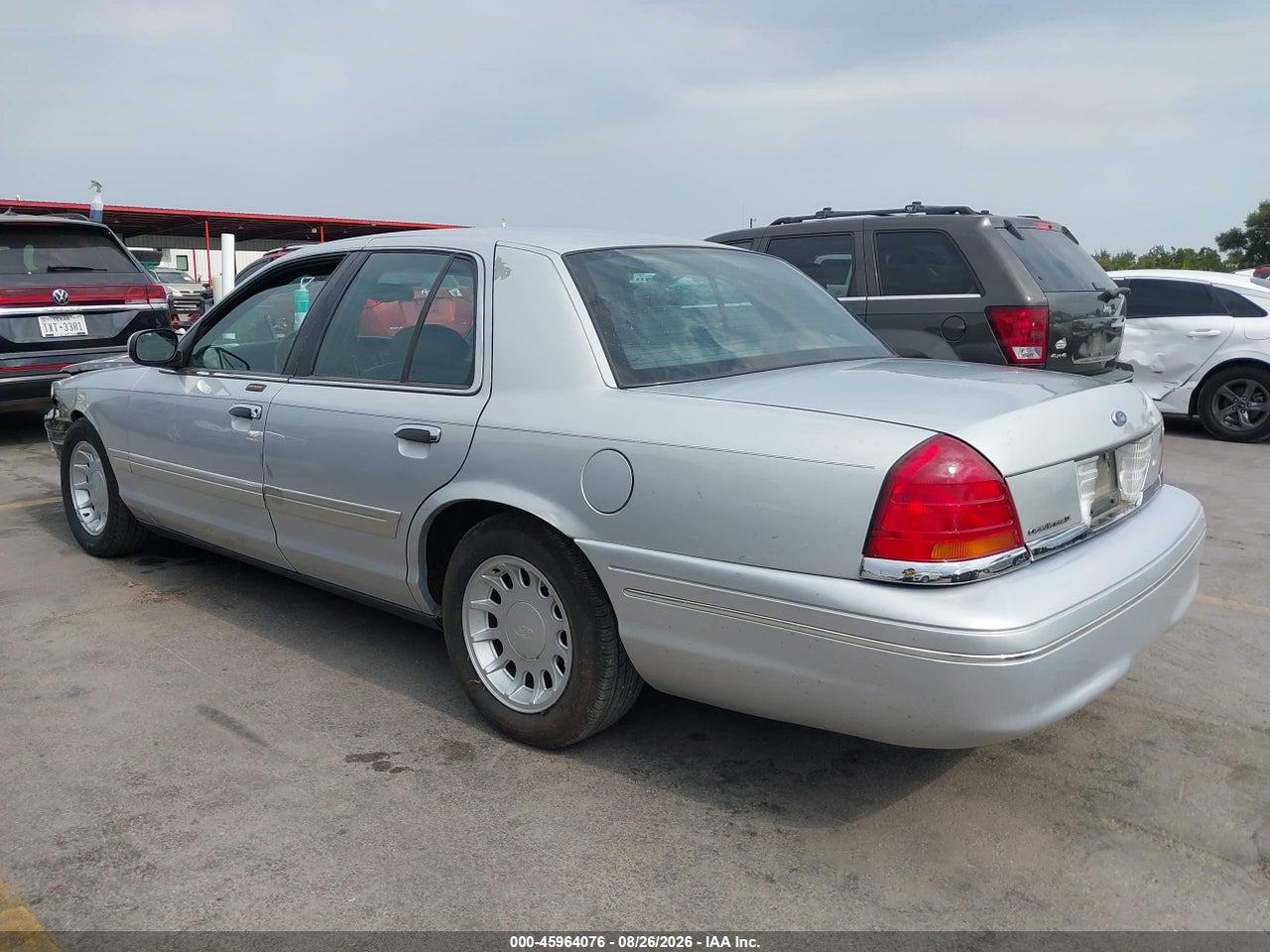 2002 FORD CROWN VICTORIA LX · 3/11