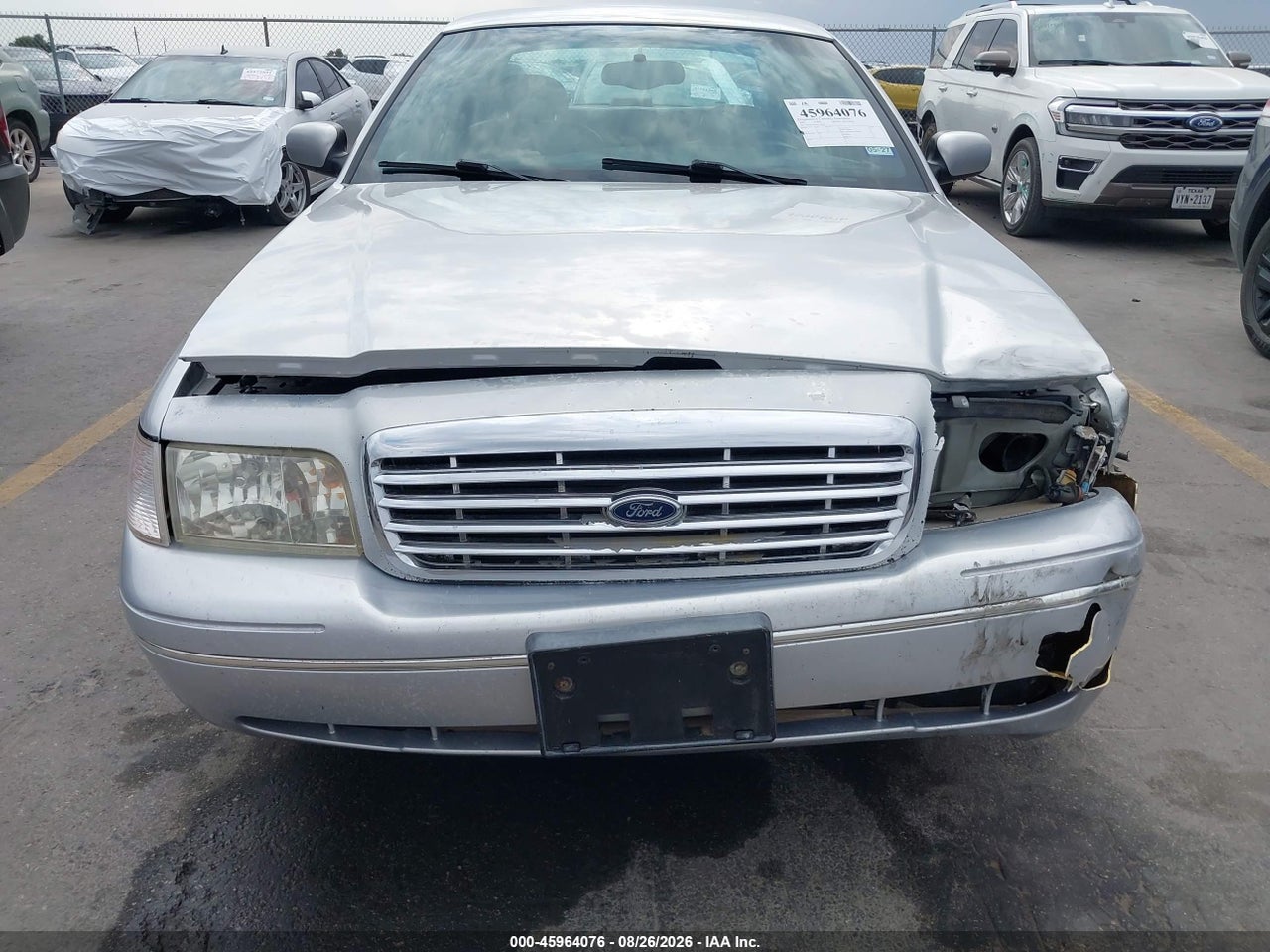 2002 FORD CROWN VICTORIA LX · 6/11
