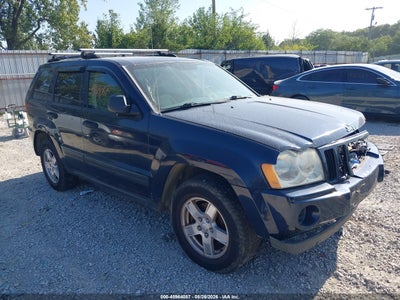 1J4GR48K55C****** · 2005 JEEP GRAND CHEROKEE LAREDO